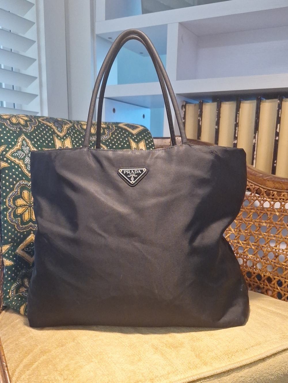 Prada Tessuto City Nylon Bag W. Org. Authenticity Cards | B7354 | Nero